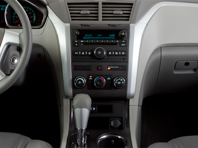 2011 Chevrolet Traverse LT w/1LT