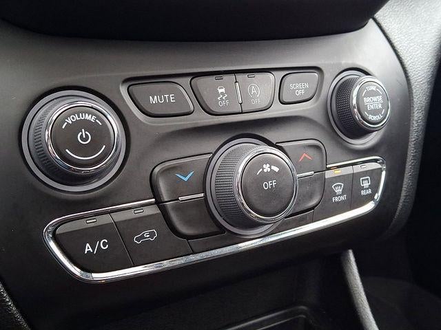 2022 Jeep Cherokee X 4x4