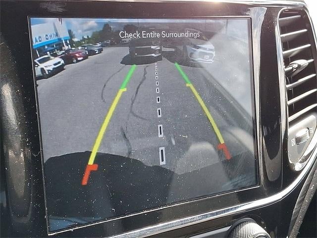 2021 Jeep Grand Cherokee Laredo X 4x4