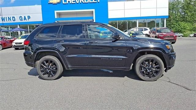 2021 Jeep Grand Cherokee Laredo X 4x4