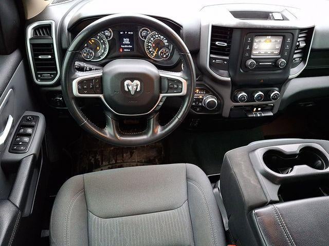 2020 RAM 1500 Big Horn Quad Cab 4x4 6'4" Box