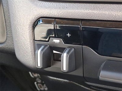 2020 RAM 1500 Big Horn Quad Cab 4x4 6'4" Box