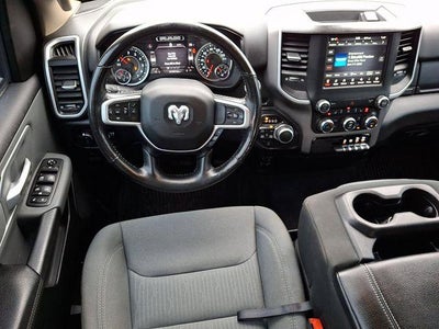 2020 RAM 1500 Big Horn Crew Cab 4x4 5'7" Box