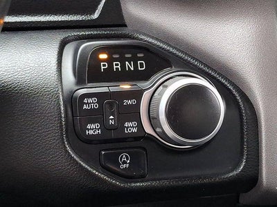 2020 RAM 1500 Big Horn Crew Cab 4x4 5'7" Box