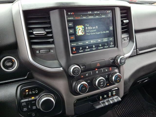 2020 RAM 1500 Big Horn Crew Cab 4x4 5'7" Box