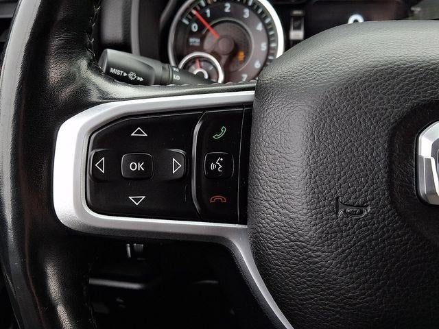 2020 RAM 1500 Big Horn Crew Cab 4x4 5'7" Box