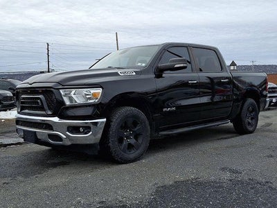 2020 RAM 1500 Big Horn Crew Cab 4x4 5'7" Box