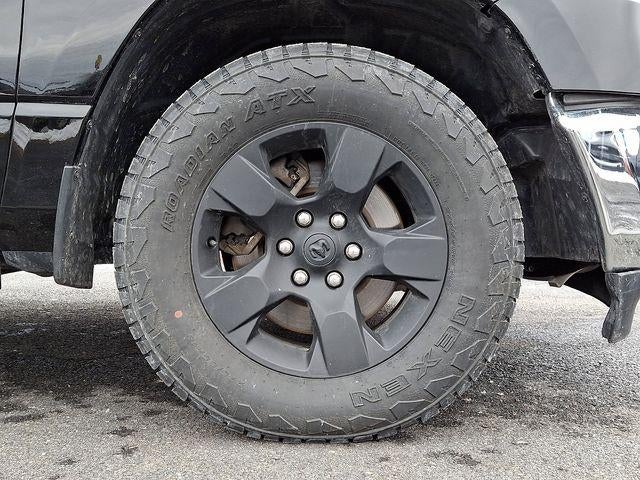 2020 RAM 1500 Big Horn Crew Cab 4x4 5'7" Box