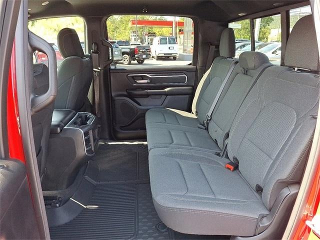 2021 RAM 1500 Big Horn Crew Cab 4x4 5'7" Box