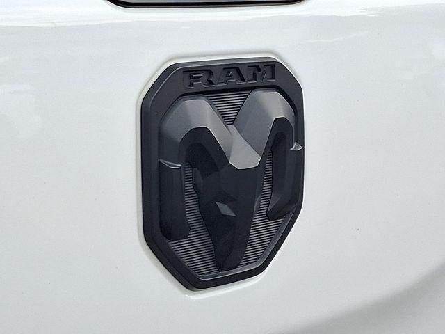 2024 RAM 1500 Laramie Crew Cab 4x4 5'7" Box