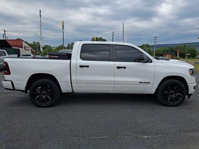 2024 RAM 1500 Laramie Crew Cab 4x4 5'7" Box