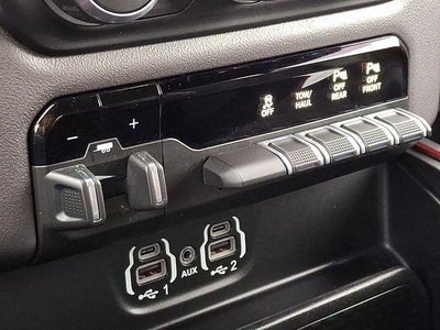 2020 RAM 1500 Rebel Crew Cab 4x4 5'7" Box