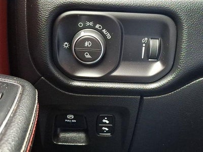 2020 RAM 1500 Rebel Crew Cab 4x4 5'7" Box