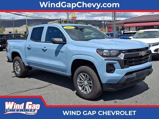 2025 Chevrolet Colorado WT/LT