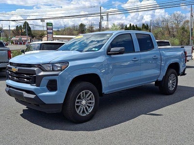 2025 Chevrolet Colorado WT/LT
