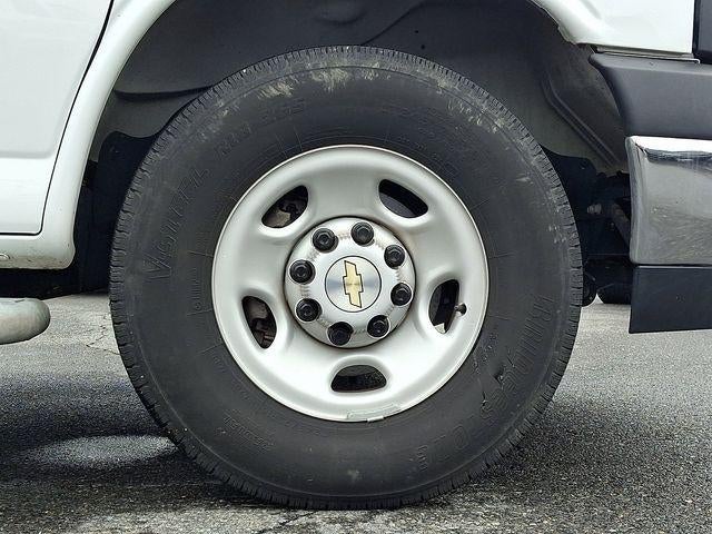 2024 Chevrolet Express Cargo 2500 Base