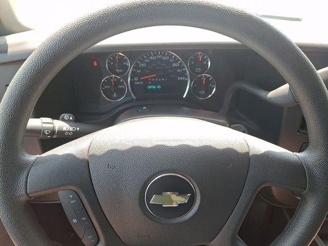 2024 Chevrolet Express Cargo 2500 Base