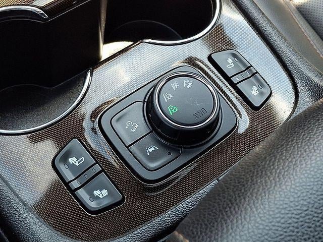 2021 GMC Acadia AT4