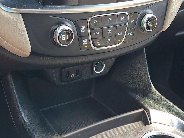 2022 Chevrolet Traverse LS