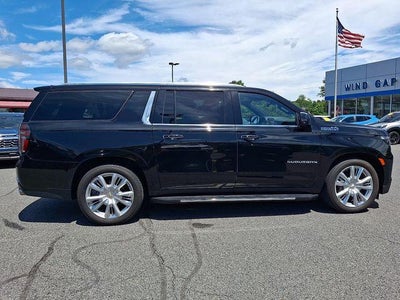 2023 Chevrolet Suburban High Country