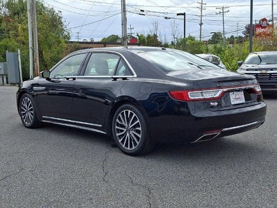 2017 Lincoln Continental Select