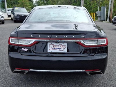 2017 Lincoln Continental Select