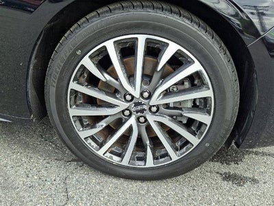 2017 Lincoln Continental Select