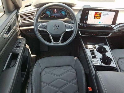 2024 Volkswagen Atlas Cross Sport 2.0T SE w/Technology