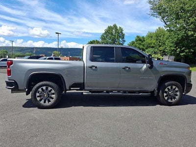 2024 Chevrolet Silverado 2500 HD Custom