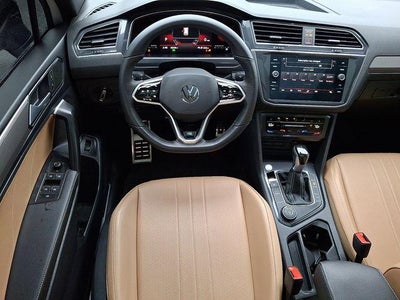 2022 Volkswagen Tiguan 2.0T SE R-Line Black