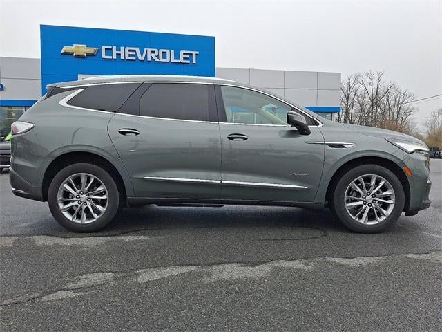 2022 Buick Enclave Avenir