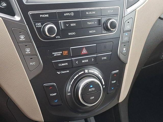 2018 Hyundai Santa Fe SE