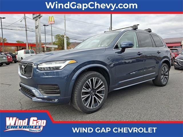2022 Volvo XC90 T5 Momentum 7 Passenger
