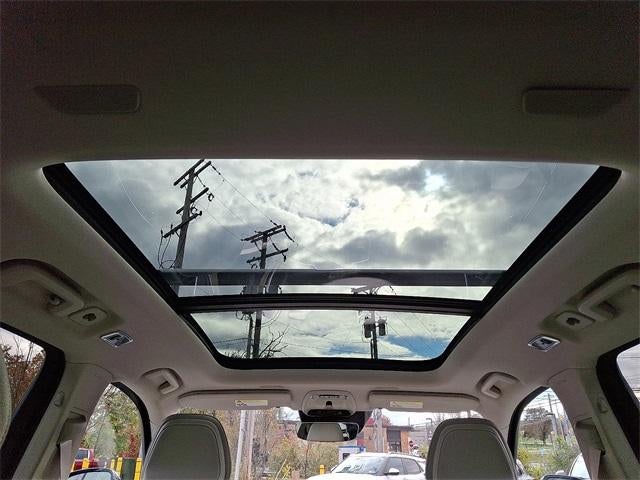 2022 Volvo XC90 T5 Momentum 7 Passenger