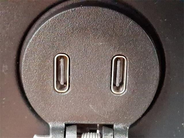 2022 Volvo XC90 T5 Momentum 7 Passenger