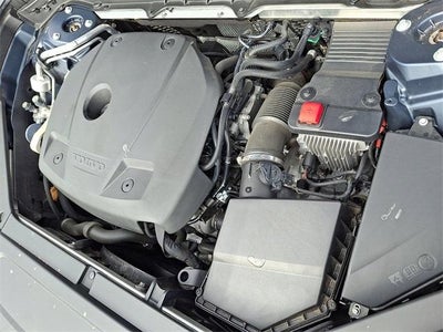 2022 Volvo XC90 T5 Momentum 7 Passenger