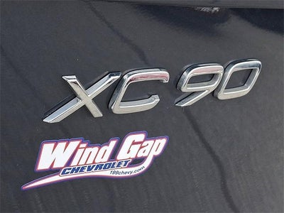 2022 Volvo XC90 T5 Momentum 7 Passenger