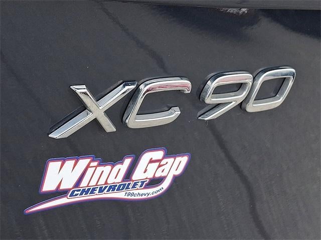 2022 Volvo XC90 T5 Momentum 7 Passenger